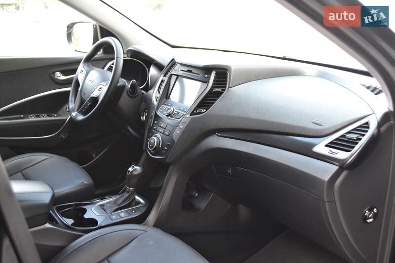 Позашляховик / Кросовер Hyundai Santa FE 2012 в Вінниці