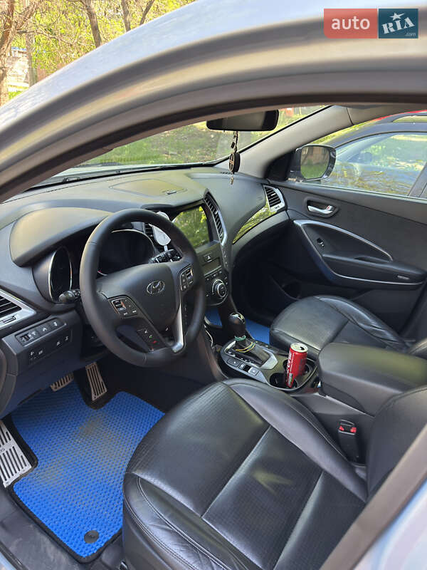 Внедорожник / Кроссовер Hyundai Santa FE 2014 в Николаеве фото 5 Внедорожник / Кроссовер Hyundai Santa FE 2014 в Николаеве