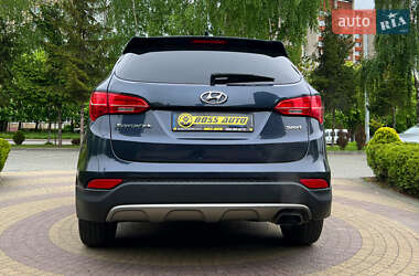 Внедорожник / Кроссовер Hyundai Santa FE 2015 в 