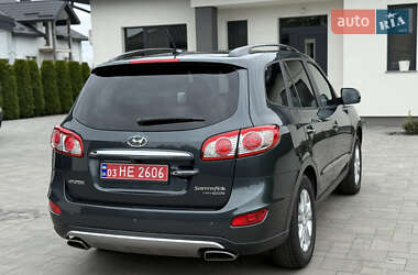Позашляховик / Кросовер Hyundai Santa FE 2012 в 