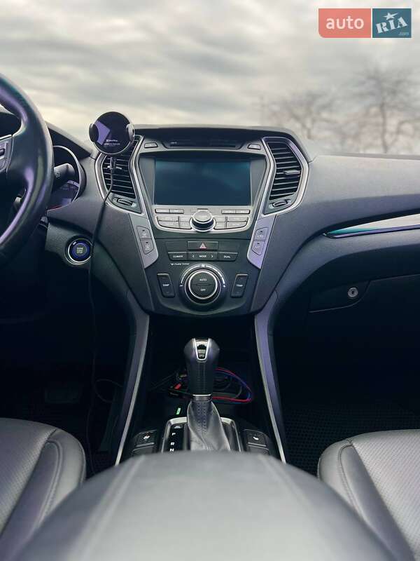 Позашляховик / Кросовер Hyundai Santa FE 2013 в Одесі