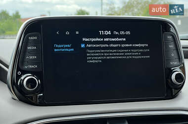 Внедорожник / Кроссовер Hyundai Santa FE 2019 в 