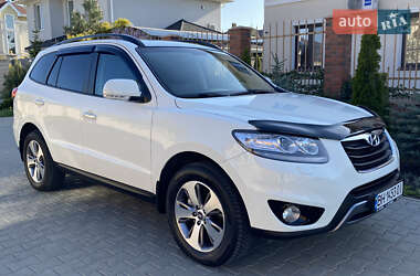 Внедорожник / Кроссовер Hyundai Santa FE 2012 в 