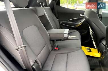 Внедорожник / Кроссовер Hyundai Santa FE 2014 в 