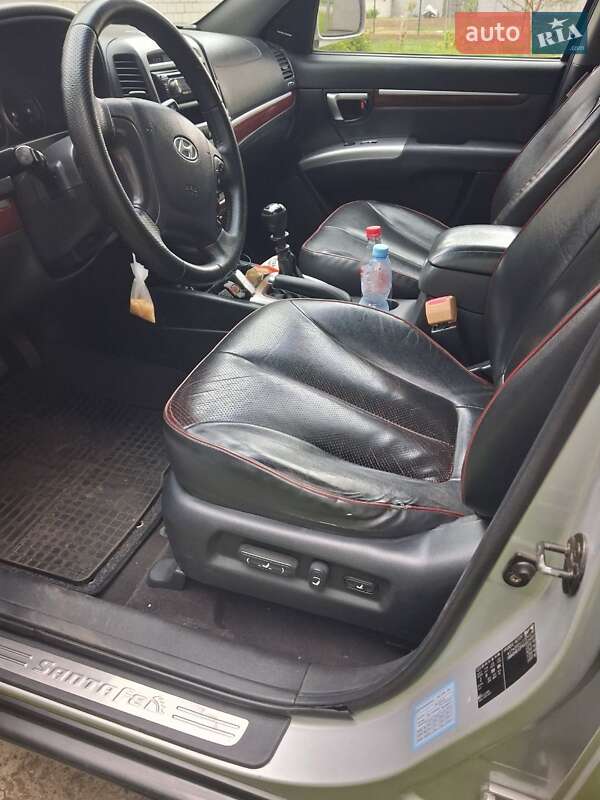 Позашляховик / Кросовер Hyundai Santa FE 2006 в Прилуках