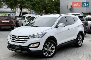 Внедорожник / Кроссовер Hyundai Santa FE 2012 в 