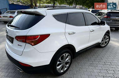 Внедорожник / Кроссовер Hyundai Santa FE 2012 в 