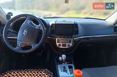 Позашляховик / Кросовер Hyundai Santa FE 2012 в 