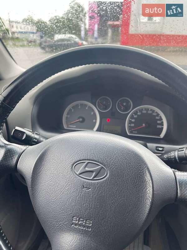Позашляховик / Кросовер Hyundai Santa FE 2006 в Монастирищеві