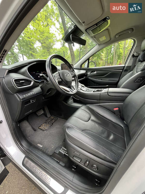 Позашляховик / Кросовер Hyundai Santa FE 2021 в Києві