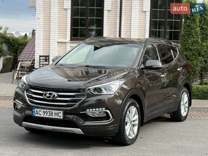 Позашляховик / Кросовер Hyundai Santa FE 2017 в Вінниці