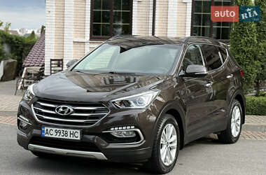 Позашляховик / Кросовер Hyundai Santa FE 2017 в 