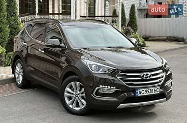 Позашляховик / Кросовер Hyundai Santa FE 2017 в 