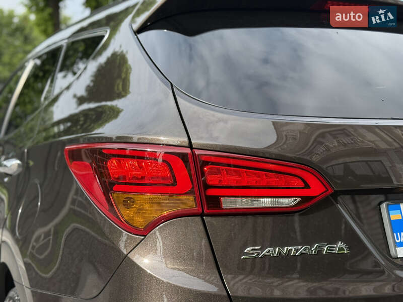 Позашляховик / Кросовер Hyundai Santa FE 2017 в Вінниці
