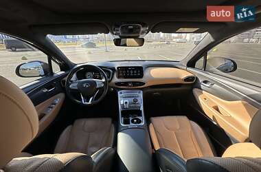 Внедорожник / Кроссовер Hyundai Santa FE 2020 в 