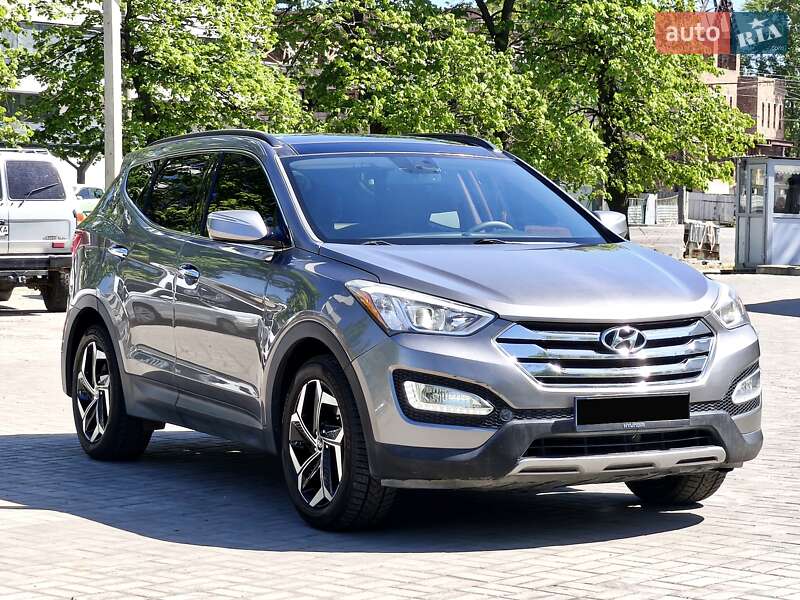 Позашляховик / Кросовер Hyundai Santa FE 2013 в Дніпрі