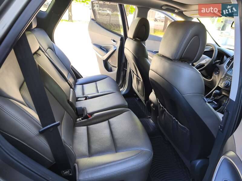 Позашляховик / Кросовер Hyundai Santa FE 2013 в Дніпрі