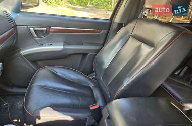 Позашляховик / Кросовер Hyundai Santa FE 2006 в 