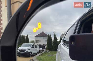 Внедорожник / Кроссовер Hyundai Santa FE 2015 в 
