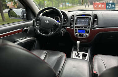 Позашляховик / Кросовер Hyundai Santa FE 2007 в 