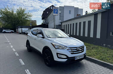 Позашляховик / Кросовер Hyundai Santa FE 2014 в 