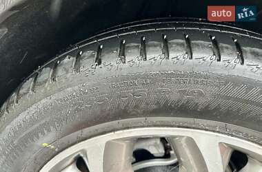 Внедорожник / Кроссовер Hyundai Santa FE 2014 в 