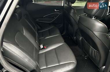 Внедорожник / Кроссовер Hyundai Santa FE 2014 в 