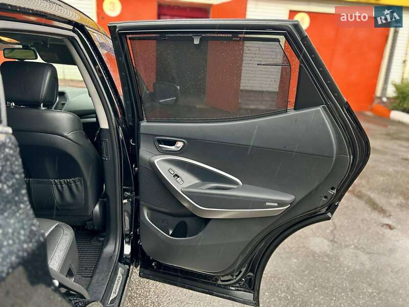 Позашляховик / Кросовер Hyundai Santa FE 2014 в Харкові