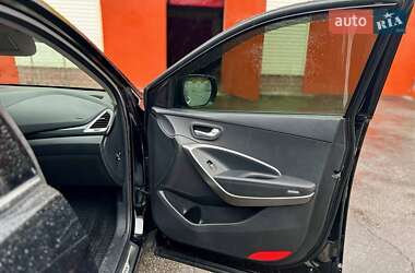 Внедорожник / Кроссовер Hyundai Santa FE 2014 в 
