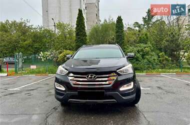Внедорожник / Кроссовер Hyundai Santa FE 2014 в 