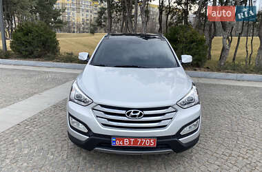 Позашляховик / Кросовер Hyundai Santa FE 2014 в 