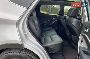 Позашляховик / Кросовер Hyundai Santa FE 2014 в 