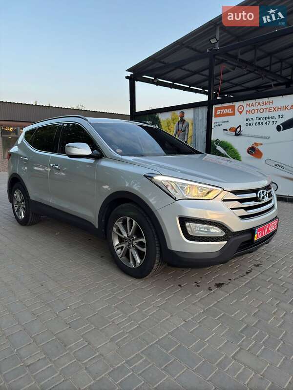 Позашляховик / Кросовер Hyundai Santa FE 2013 в Первомайську
