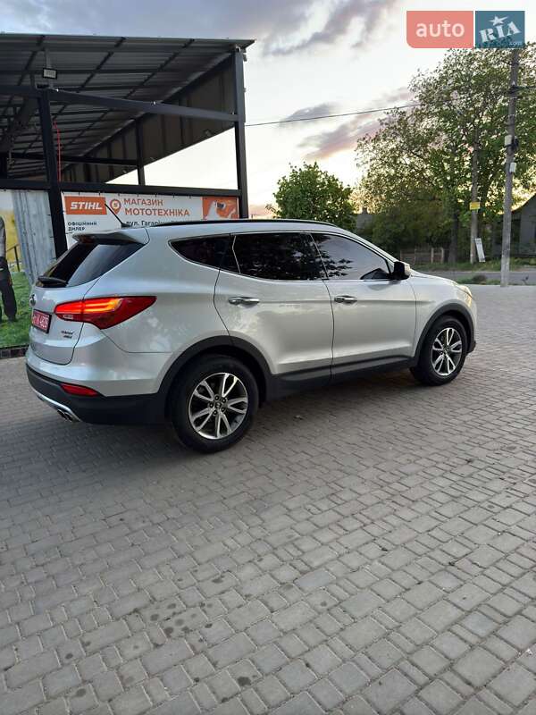 Позашляховик / Кросовер Hyundai Santa FE 2013 в Первомайську