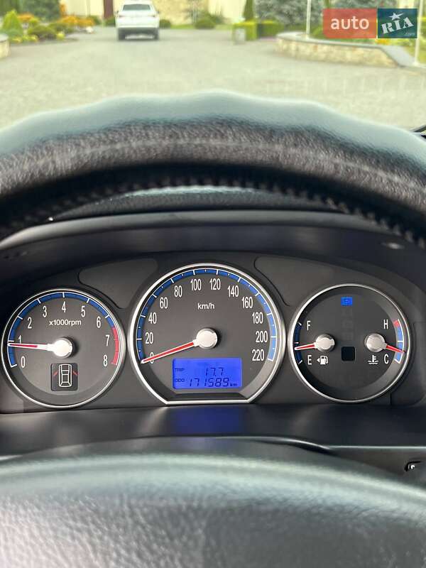 Внедорожник / Кроссовер Hyundai Santa FE 2008 в Жовкве фото 14 Внедорожник / Кроссовер Hyundai Santa FE 2008 в Жовкве