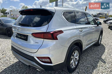 Позашляховик / Кросовер Hyundai Santa FE 2019 в 
