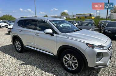 Позашляховик / Кросовер Hyundai Santa FE 2019 в 