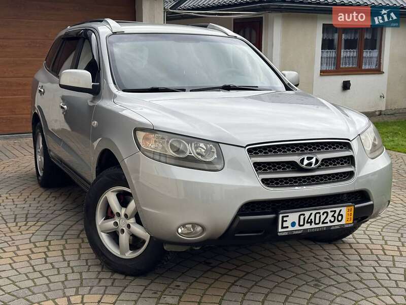 Позашляховик / Кросовер Hyundai Santa FE 2007 в 