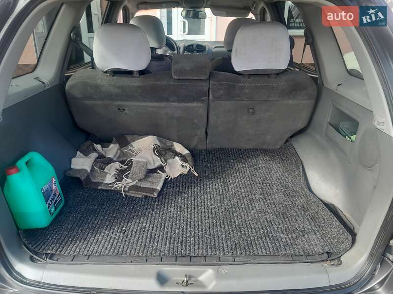 Позашляховик / Кросовер Hyundai Santa FE 2001 в Брошневі-Облозі