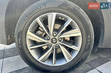 Внедорожник / Кроссовер Hyundai Santa FE 2020 в 