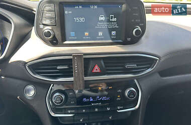 Внедорожник / Кроссовер Hyundai Santa FE 2020 в 