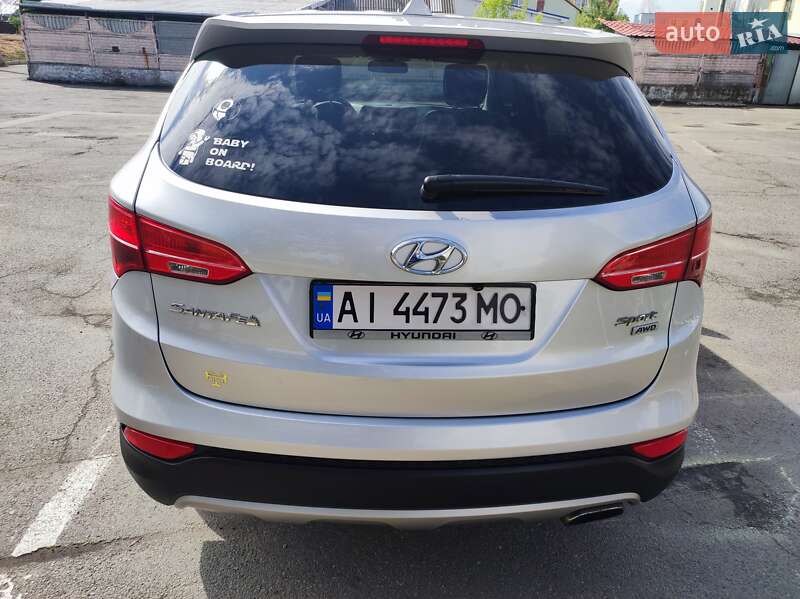 Позашляховик / Кросовер Hyundai Santa FE 2015 в Ірпені