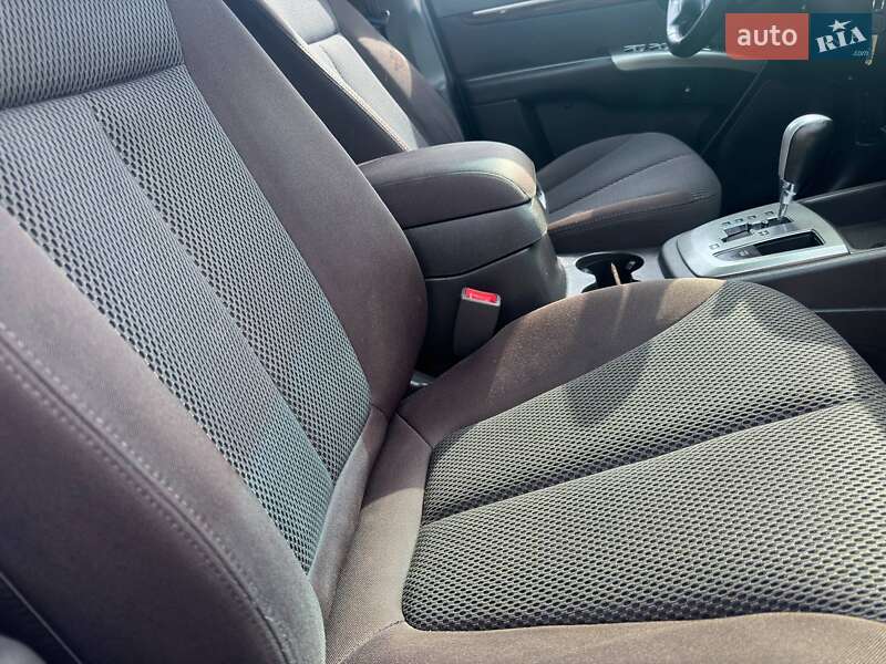 Позашляховик / Кросовер Hyundai Santa FE 2012 в Охтирці