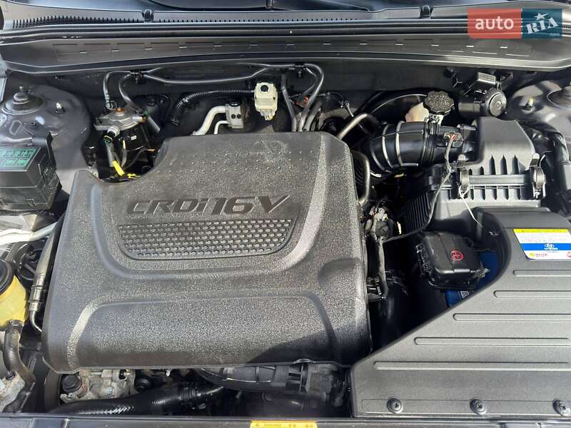 Позашляховик / Кросовер Hyundai Santa FE 2012 в Охтирці
