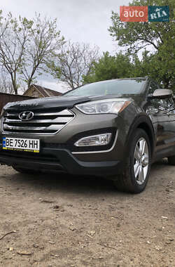 Позашляховик / Кросовер Hyundai Santa FE 2012 в 