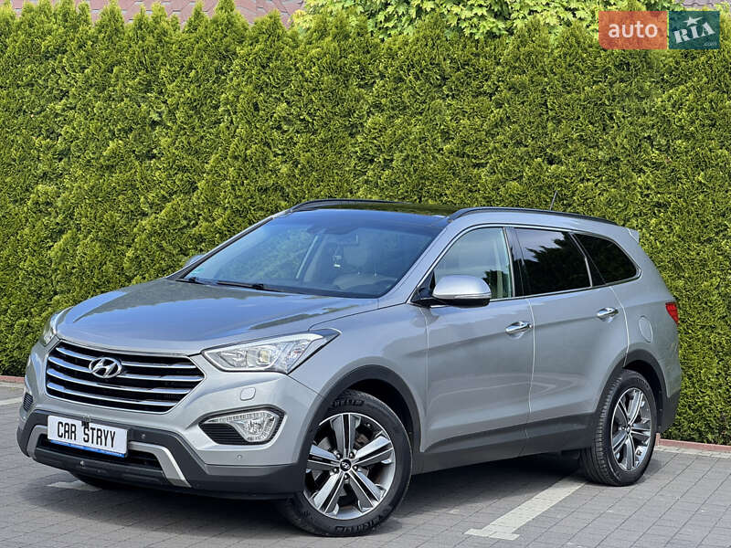 Внедорожник / Кроссовер Hyundai Santa FE 2015 в Стрые