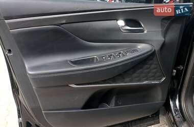 Позашляховик / Кросовер Hyundai Santa FE 2021 в 