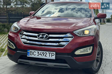 Внедорожник / Кроссовер Hyundai Santa FE 2015 в 