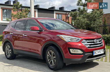 Внедорожник / Кроссовер Hyundai Santa FE 2015 в 