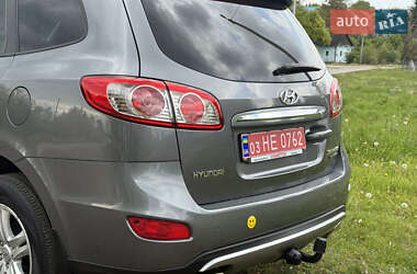 Внедорожник / Кроссовер Hyundai Santa FE 2012 в 